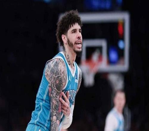 送熱火回家釣魚！三球不講理絕殺，助黃蜂挺進(jìn)下一輪