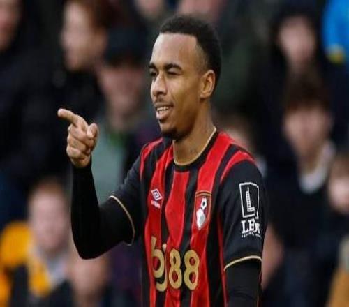 郵報(bào)：曼聯(lián)關(guān)注克魯皮和塞內(nèi)西以及小將蒙加和艾?；舳? />
<div   id=