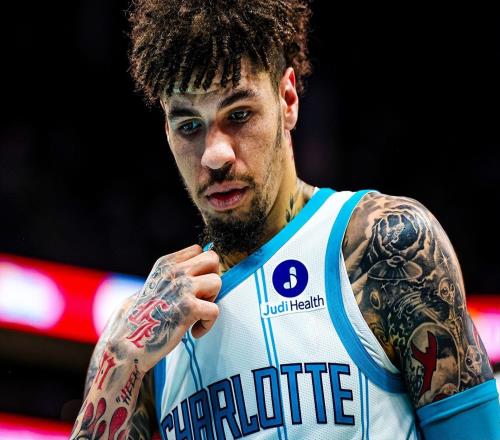 30分5板10助！三球絕殺熱火，83分先生重傷，斯波表達不滿