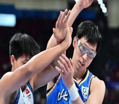 北京8770青島球員評(píng)價(jià)：4人優(yōu)秀，貝利及格，7人低迷