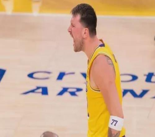 東契奇湖人首季33.5分奪得分王，65場規(guī)則成唯一遺憾