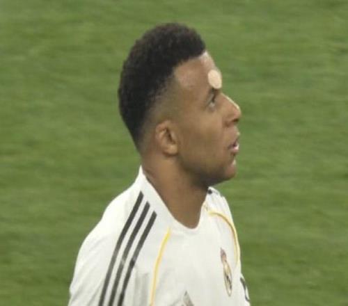 44+40，姆巴佩成皇馬隊史首位加盟前兩個賽季進球均40+的球員