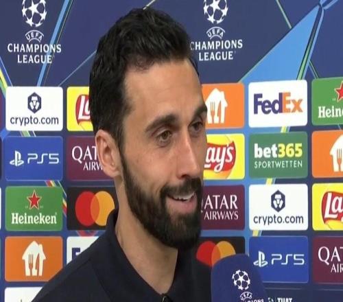 阿韋洛亞：門迪是世界最佳防守型左后衛(wèi)，他非常了解奧利塞