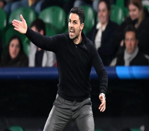 歐冠轉(zhuǎn)播的免費陷阱：誰在收割你的流量