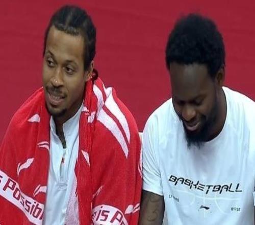 逆天操作！江蘇主場(chǎng)險(xiǎn)些完成23分大逆轉(zhuǎn)大外援烏龍補(bǔ)籃送分太致命