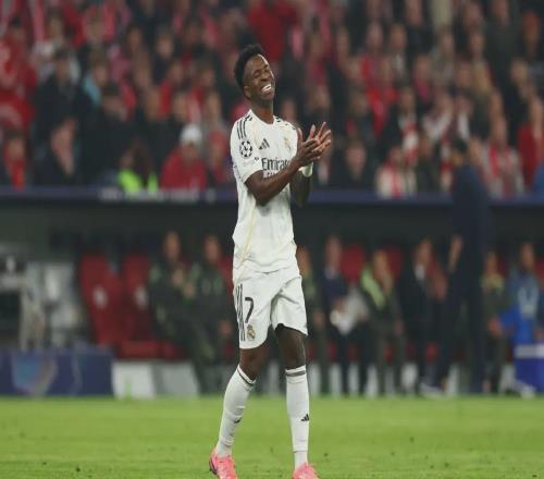 13.4億銀河沉沒：皇馬或?qū)⑺拇蠼钥?，王朝崩塌誰的問題