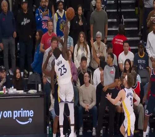 被嘲諷一個賽季的“主播”格林成勇士功臣！生搶倫納德終結(jié)比賽！