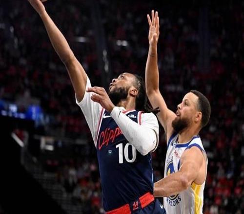 防守能力慘不忍睹！快船先發(fā)控衛(wèi)在場上簡直是殺敵一千自損一千二