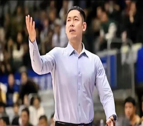 杰倫豪斯21分CBA北控男籃8781山東陶漢林11分12板