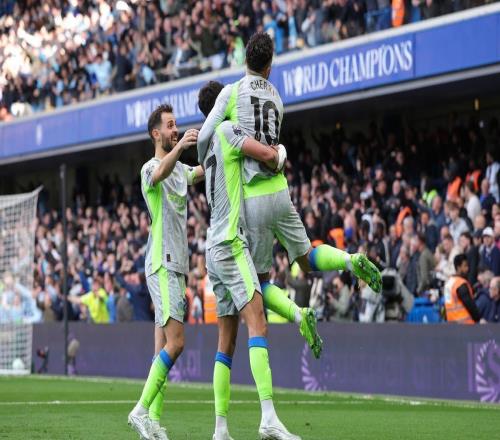 曼城3000萬(wàn)新援揭秘：冠軍球隊(duì)如何"踩點(diǎn)"發(fā)力