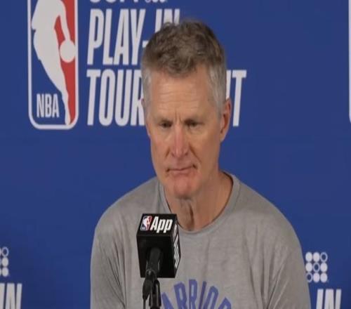 科爾：從數(shù)據(jù)平平到瞬間主宰比賽，庫(kù)里身上就是有這種魔力