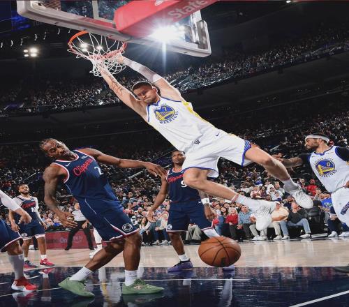 末節(jié)43分！勇士淘汰快船！庫里35+7記三分率隊逆轉(zhuǎn)