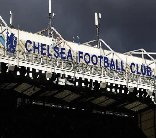 名記：斯坦福橋近2年還沒有達(dá)40000觀眾的比賽，每場(chǎng)都有空座