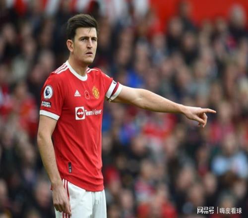 官宣！一夜兩則消息，曼聯(lián)利物浦齊損主力，可能被切爾西追上