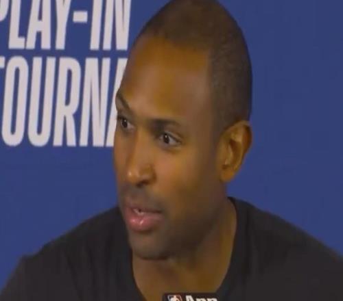 霍福德：誰都不想站在庫里的對立面，他會給對手帶來恐懼感