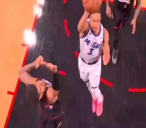 空砍34+3！帶不動(dòng)啊，探花秀打瘋了！