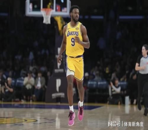 不玩了，詹姆斯要動真格！湖人留有21歲后手