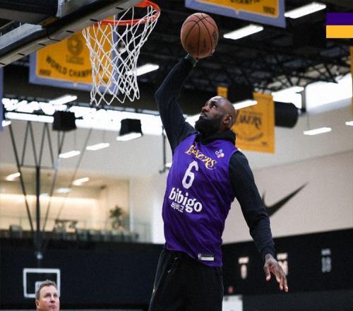 雷迪克公布備戰(zhàn)計(jì)劃！不會只依賴詹姆斯單打針對火箭練卡位搶板