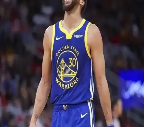 恭喜勇士晉級(jí)季后賽！庫(kù)里35分，快船輸球罪人是他，關(guān)鍵失誤沮喪