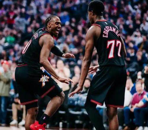 連續(xù)沖突！76人暴殺魔術(shù)，探花立功，貝恩空砍34+4狀元22中7背鍋