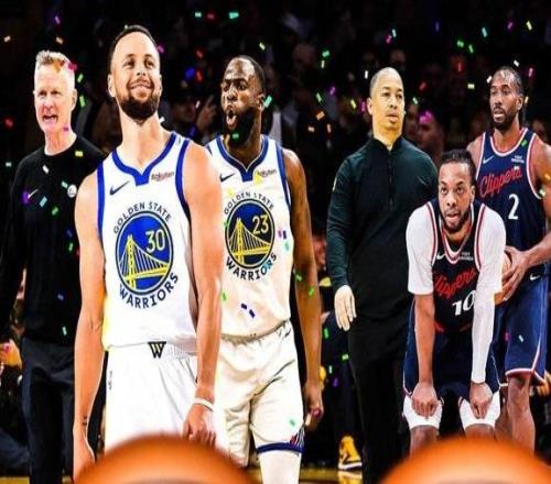 勇士主帥科爾為庫里神勇表現(xiàn)激動拍桌！