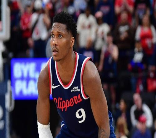 快船121126不敵勇士球員評價：2人優(yōu)秀，6人及格，1人低迷