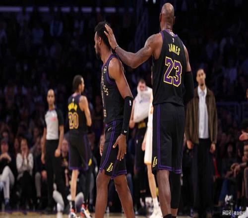 詹皇走心發(fā)言：和布朗尼打季后賽，比奪冠更珍貴