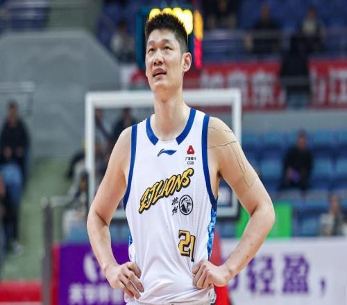 锁定第二！广厦18分逆转横扫同曦胡金秋26+9郭昊文23分