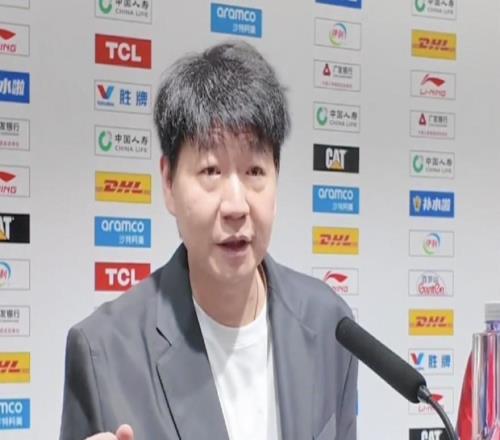 邱彪：今天機會很多但就是投不進，克里斯提前復出讓我很感動