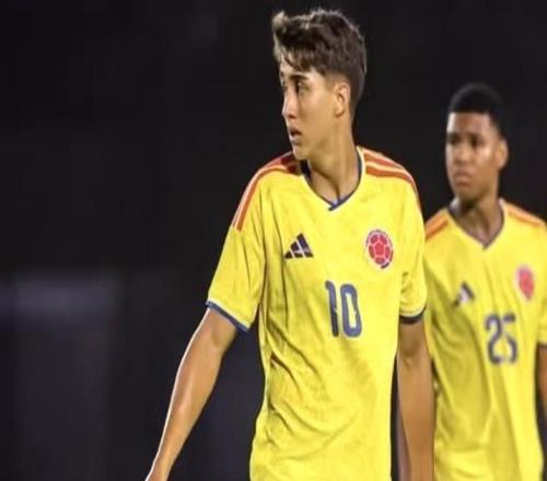 記者：利物浦、切爾西等隊現(xiàn)場考察17歲哥倫比亞中場馬丁內(nèi)斯