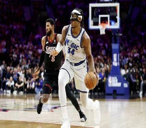 恩比德不在都打不動(dòng)76人內(nèi)線魔術(shù)先發(fā)中鋒的狀態(tài)也太差了吧