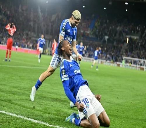 水晶宮首進(jìn)歐戰(zhàn)四強(qiáng)：30領(lǐng)先為何仍險(xiǎn)象環(huán)生