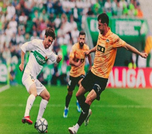 西甲官方：首屆復(fù)古比賽日活動圓滿成功，下賽季將再度舉辦