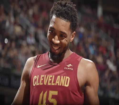 米切尔续约宣言背后：骑士的豪赌与球星留队经济学