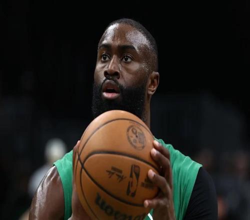 場均數(shù)據(jù)未進前五，布朗憑什么沖一陣