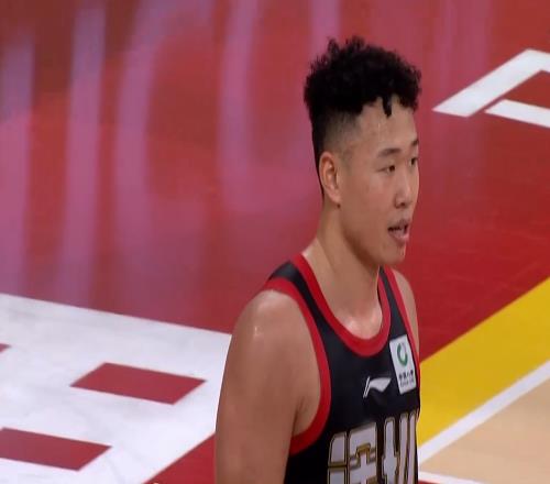 賀希寧封神一夜！深圳坐穩(wěn)前3北京反超廣東，季后賽首輪對陣明朗