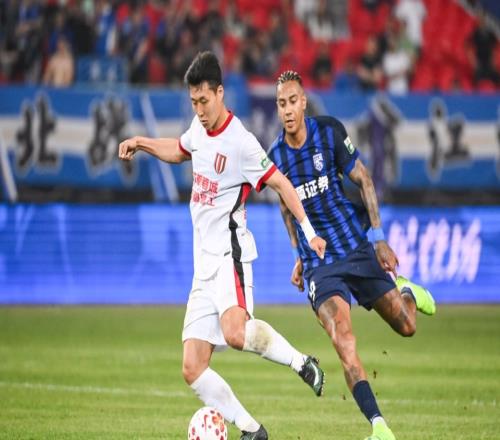 獲中超3連勝！蓉城10三鎮(zhèn)不敗仍2分領(lǐng)跑胡荷韜造點(diǎn)韋林頓制勝