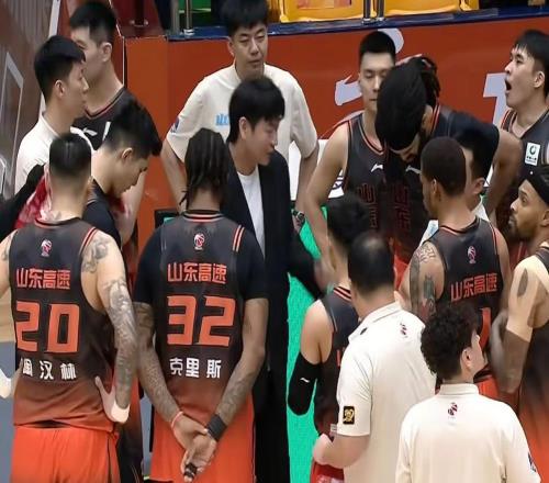 北京男籃16分大勝，送山東五連?。≈茜?0+9陶漢林13+10貝利爆發(fā)