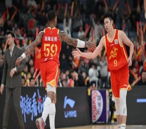 CBA最新消息！山東男籃裁掉斯蒂爾，浙江廣廈替換塔克