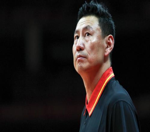 李楠正式結(jié)束禁賽！他執(zhí)教生涯屢受挫為何總被CBA球隊(duì)青睞