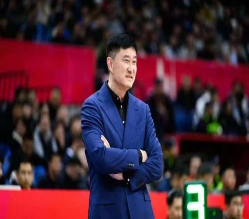 廣東宏遠(yuǎn)沖擊5連勝！全力擊敗福建男籃，杜鋒正式回歸，央視直播