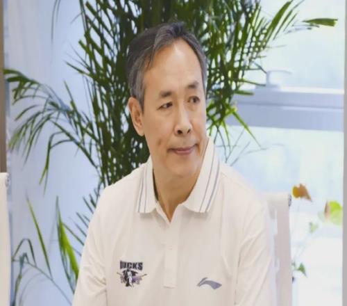 23年前拯救中國男籃！禁賽3年終于復(fù)出，這次別再犯錯...