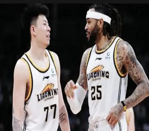 莫兰德与张镇麟打趣：你为了和老婆在大城市上海选择了抛弃我