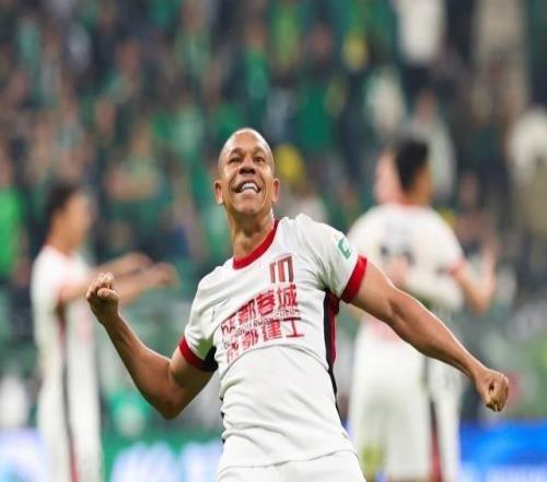 【中超】席爾瓦點射蓉城客場1比0三鎮(zhèn)繼續(xù)領跑