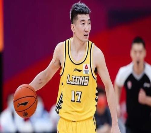 確認(rèn)了！廣廈新援完成注冊(cè)，客戰(zhàn)南京首秀，孫銘徽喜訊，王博表態(tài)