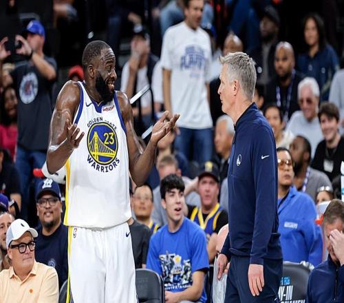 關(guān)鍵時(shí)刻打出了攻守兼?zhèn)涞谋憩F(xiàn)，勇士?jī)?nèi)線大閘起到了決定性的作用