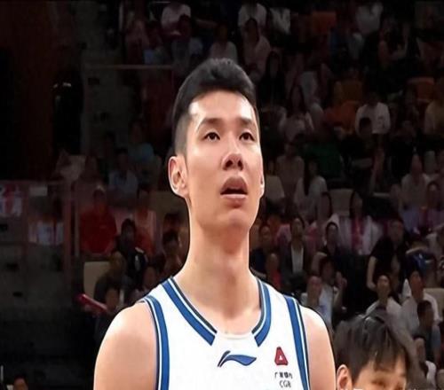 開局落后強勢逆轉(zhuǎn)，深圳男籃豪取15連勝，寧波戰(zhàn)術(shù)用人埋下敗局