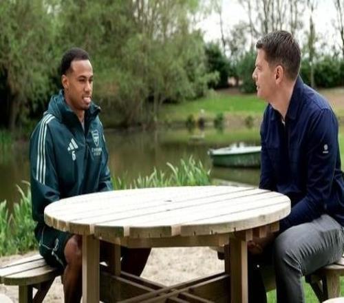 加布：塔帥每天都督促我進(jìn)步一直相信這賽季能獲得英超冠軍