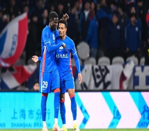 申花半场3球领先！拉唐双响，媒体人：给成都点压力给联赛点悬念