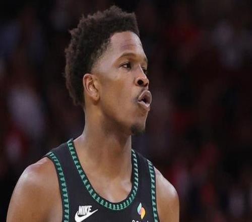 芬奇談愛德華茲申訴失?。核蔀槲ㄒ槐慌懦谕獾娜瞬惶哌\(yùn)